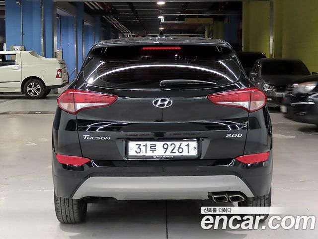 Hyundai Tucson Diesel 2.0 2WD Smart — пробег 94 030 км — фото 3 из 5