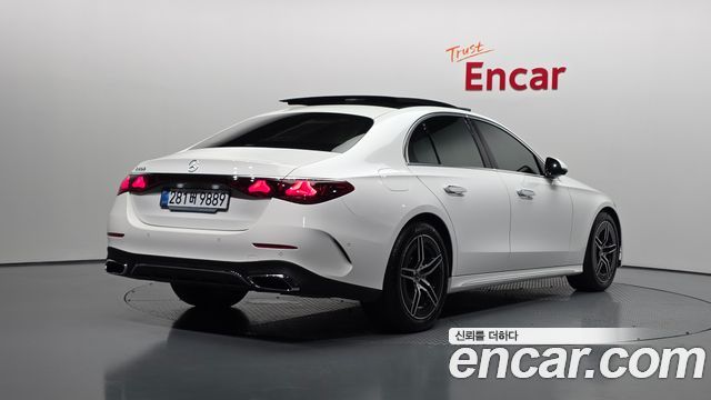 Mercedes-Benz E-Class из Кореи Encar