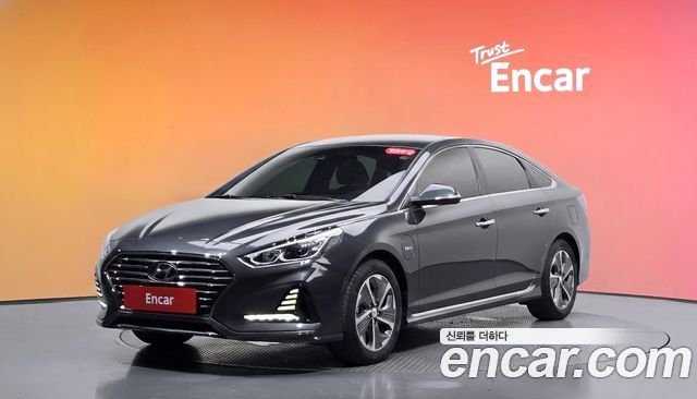 Hyundai Sonata 2.0 Plug-in HEV Premium — пробег 87 928 км — фото 1 из 5