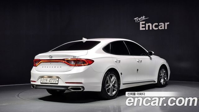 Hyundai Grandeur из Кореи Encar