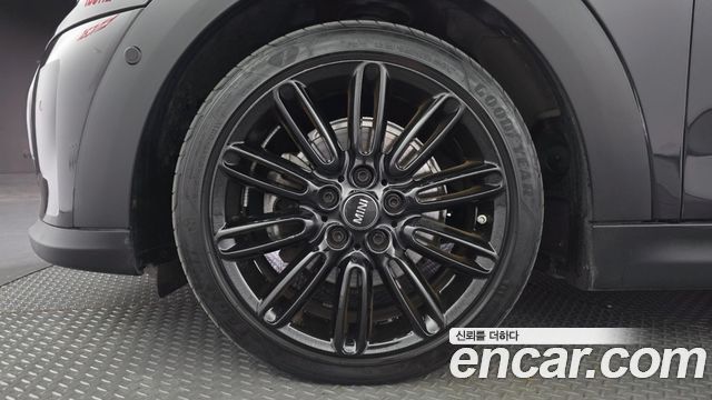 Mini Cooper из Кореи Encar