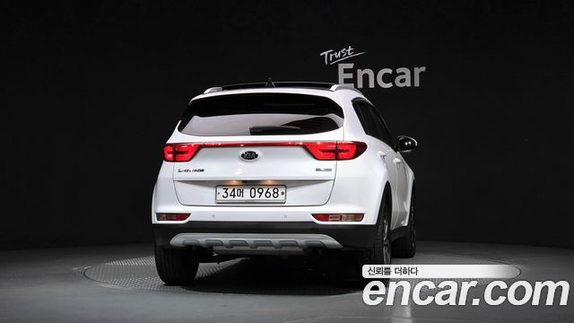 Kia Sportage из Кореи Encar