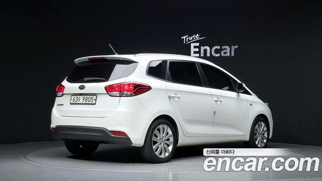 Kia Carens из Кореи Encar