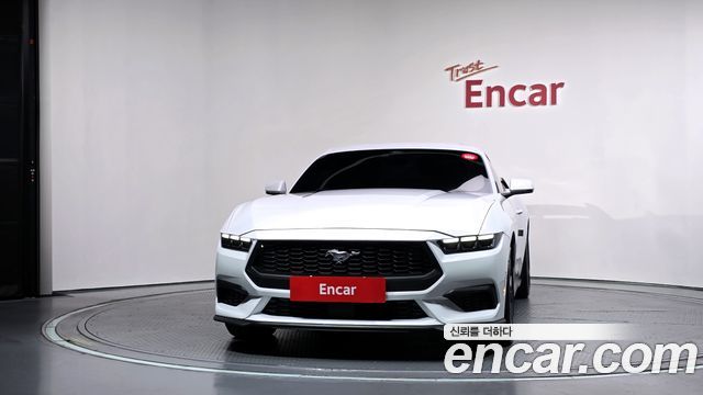 Ford Mustang 2.3 EcoBoost Premium Coupe — пробег 16 732 км — фото 3 из 5