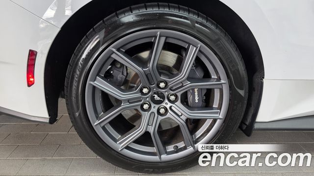 Ford Mustang 2.3 EcoBoost Premium Coupe — пробег 16 732 км — фото 5 из 5