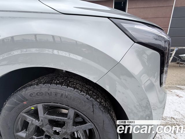 Kia Carnival Hev 9 Seater X Line — пробег 6 800 км — фото 2 из 5