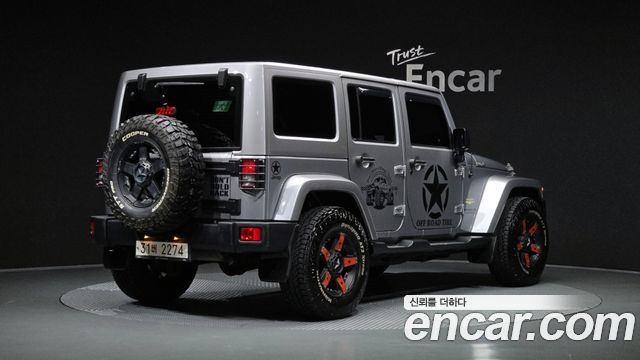 Jeep Wrangler 2.8 Diesel Sahara 4Door — пробег 93 013 км — фото 2 из 5