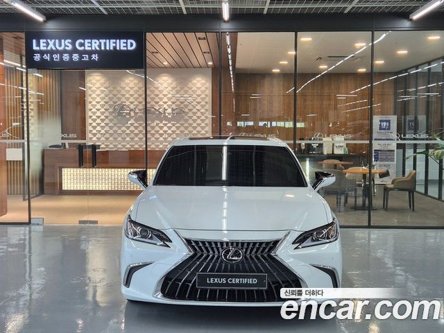 Lexus ES Luxury Plus — пробег 56 488 км — фото 3 из 5