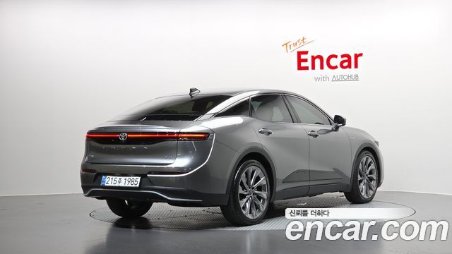 Toyota Crown из Кореи Encar
