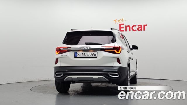 Kia Seltos из Кореи Encar