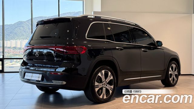 Mercedes-Benz EQB из Кореи Encar