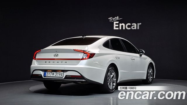 Hyundai Sonata 2.0 Premium — пробег 56 879 км — фото 2 из 5