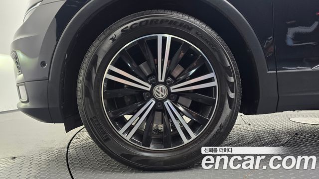 Volkswagen Tiguan из Кореи Encar