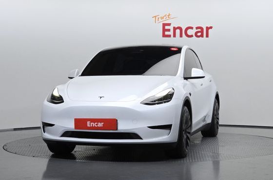 Tesla Model Y RWD — пробег 54 104 км — фото 3 из 5