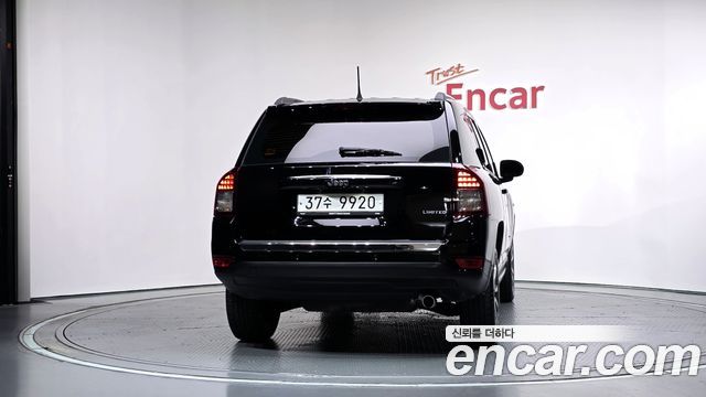 Jeep Compass из Кореи Encar