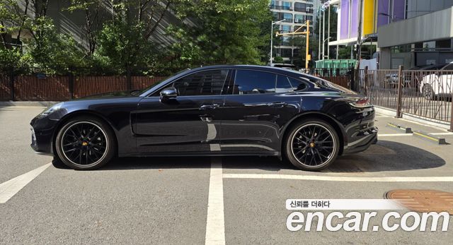 Porsche Panamera 2.9 AWD — пробег 7 640 км — фото 4 из 5