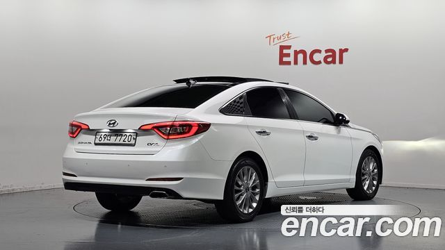 Hyundai Sonata 2.0 Smart — пробег 145 041 км — фото 2 из 5
