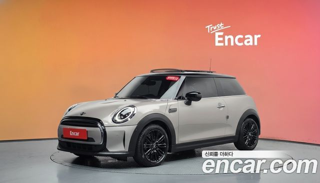 Mini Cooper 클래식 플러스 3rd — пробег 15 208 км — фото 1 из 5