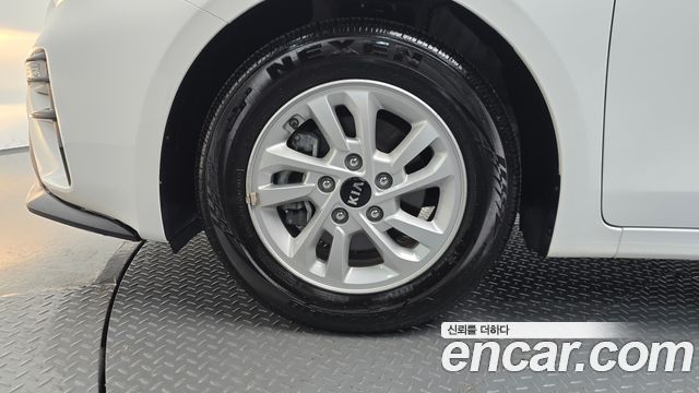 Kia K3 из Кореи Encar