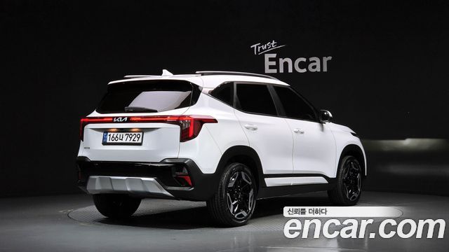 Kia Seltos из Кореи Encar
