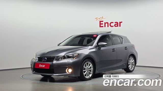 Lexus CT200h из Кореи Encar