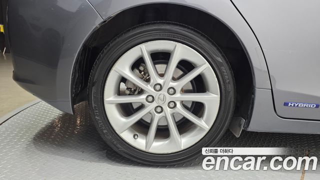 Lexus CT200h из Кореи Encar