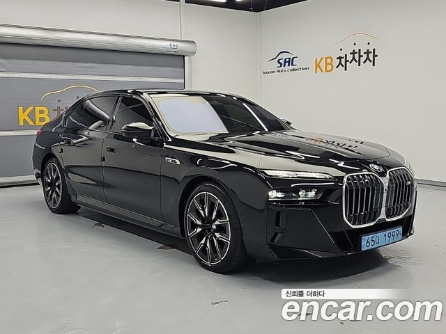 BMW i7 из Кореи Encar