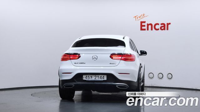 Mercedes-Benz GLC-Class GLC220 d 4MATIC Premium Coupe — пробег 159 588 км — фото 4 из 5