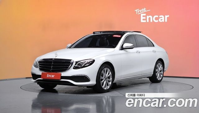 Mercedes-Benz E-Class из Кореи Encar