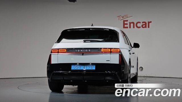 Hyundai Ioniq5 Long Range AWD N Line — пробег 25 401 км — фото 4 из 5