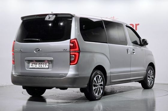 Hyundai Starex 4WD Urban 9-Seater Exclusive — пробег 87 035 км — фото 2 из 5