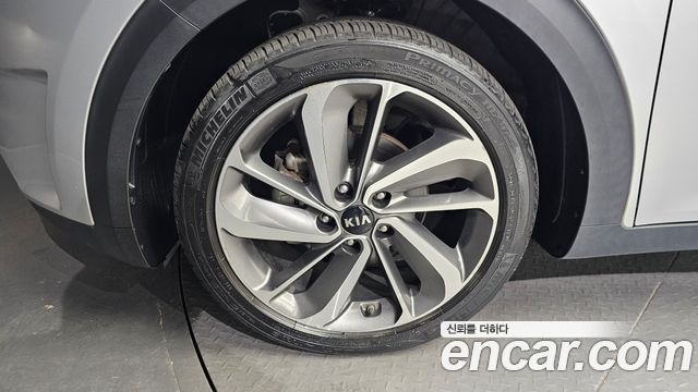 Kia Niro из Кореи Encar