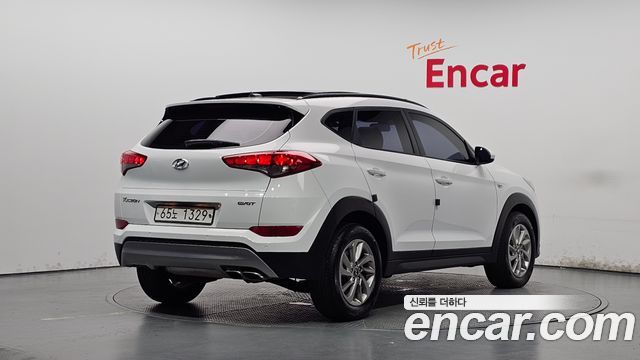 Hyundai Tucson Diesel 2.0 2WD Style — пробег 170 555 км — фото 2 из 5