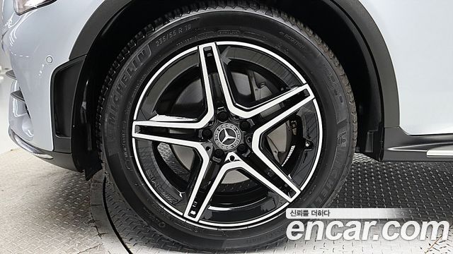 Mercedes-Benz GLC-Class GLC300 4MATIC Premium Coupe — пробег 90 384 км — фото 4 из 5