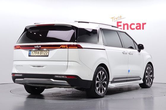 Kia Carnival Diesel 7-Seater Signature — пробег 108 383 км — фото 2 из 5