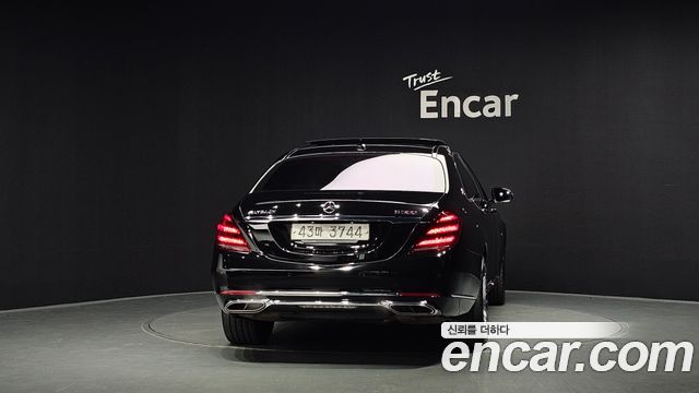 Mercedes-Benz S-Class Maybach S560 4MATIC — пробег 95 555 км — фото 4 из 5