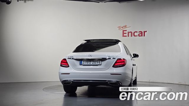 Mercedes-Benz E-Class из Кореи Encar