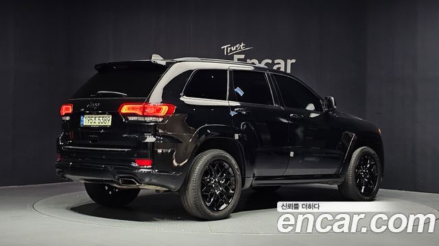 Jeep Cherokee 3.6 Limited-X WK2 — пробег 75 170 км — фото 2 из 5