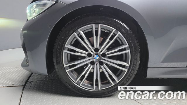 BMW 3-Series из Кореи Encar