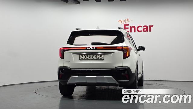 Kia Seltos из Кореи Encar