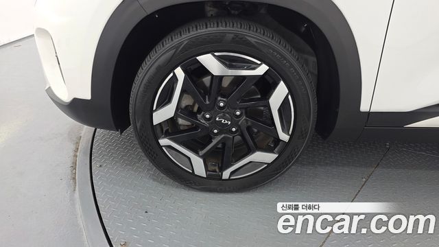 Kia Seltos из Кореи Encar