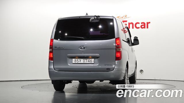 Hyundai Starex 5-Seater LPi VAN Smart — пробег 89 196 км — фото 4 из 5