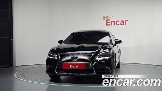 Lexus LS 5-Seats Ottoman XF40 — пробег 188 317 км — фото 3 из 5