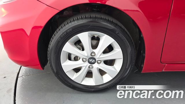 Hyundai Accent из Кореи Encar