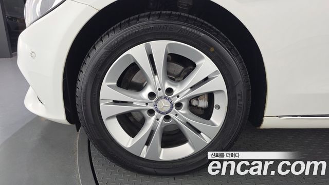 Mercedes-Benz C-Class из Кореи Encar