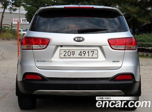 Kia Sorento Diesel 2.0 2WD Luxury — пробег 178 758 км — фото 4 из 5