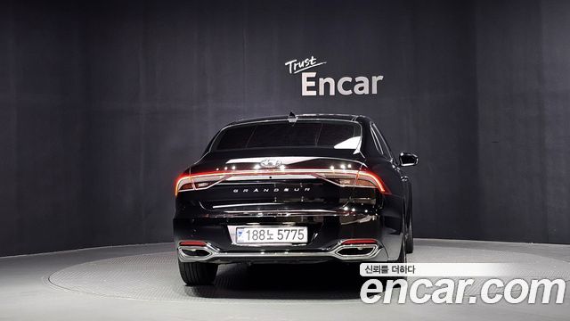 Hyundai Grandeur из Кореи Encar