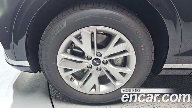 Genesis GV70 2.5T Gasoline AWD — пробег 2 038 км — фото 5 из 5