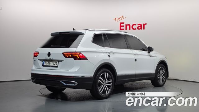 Volkswagen Tiguan 2.0 TSI Prestige — пробег 57 940 км — фото 2 из 5