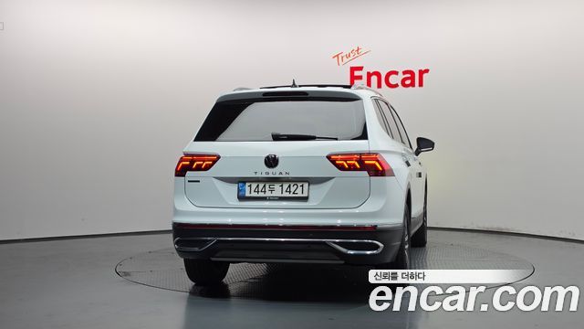 Volkswagen Tiguan 2.0 TSI Prestige — пробег 57 940 км — фото 4 из 5